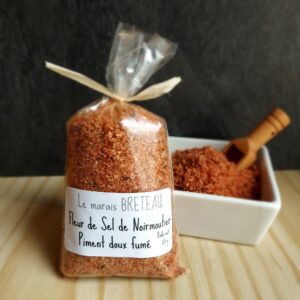 Le Marais Breteau - Production et vente de sel de Noirmoutier en Vendée 85 - Fleur de Sel de Noirmoutier piment doux fumé - sachet plastique de 125g